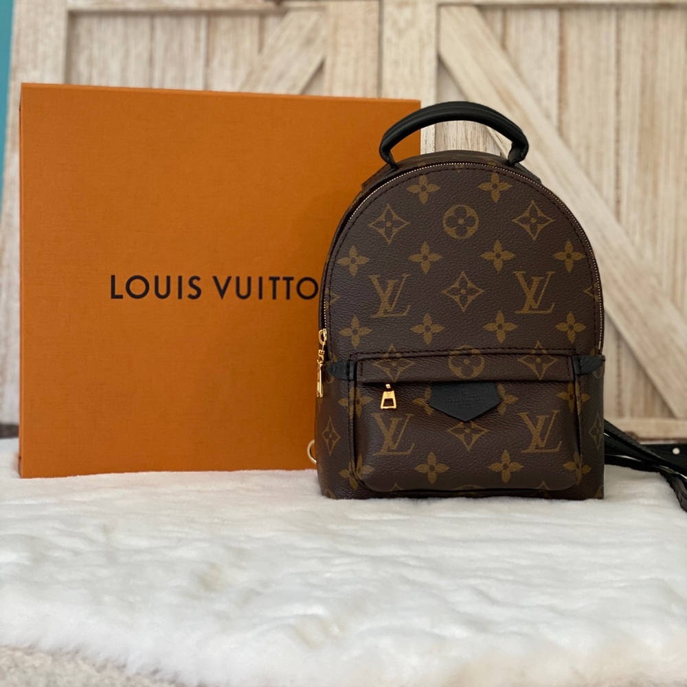 Palm Springs mini *NWT*